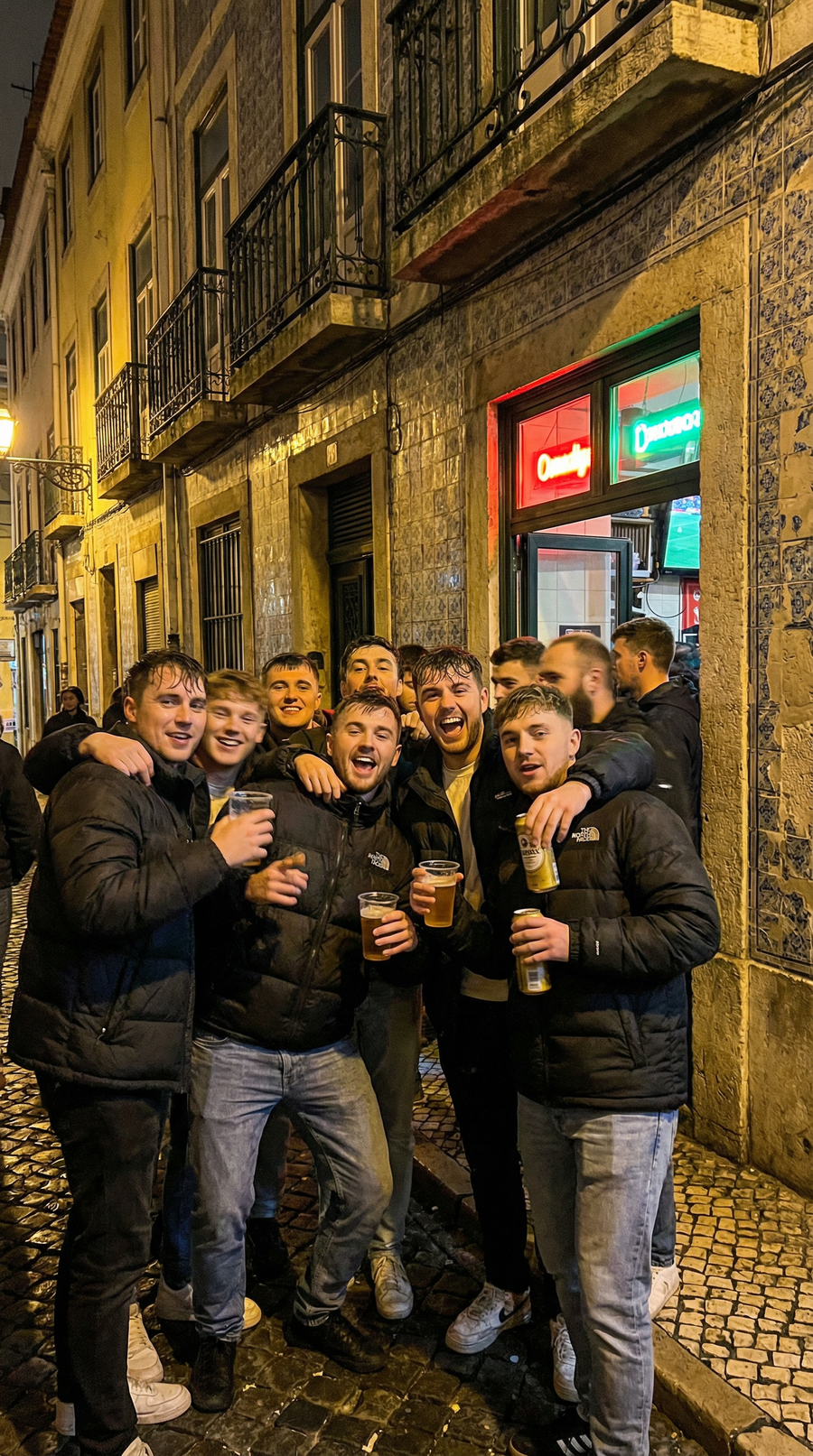 Lisbon Pub Crawl Experience