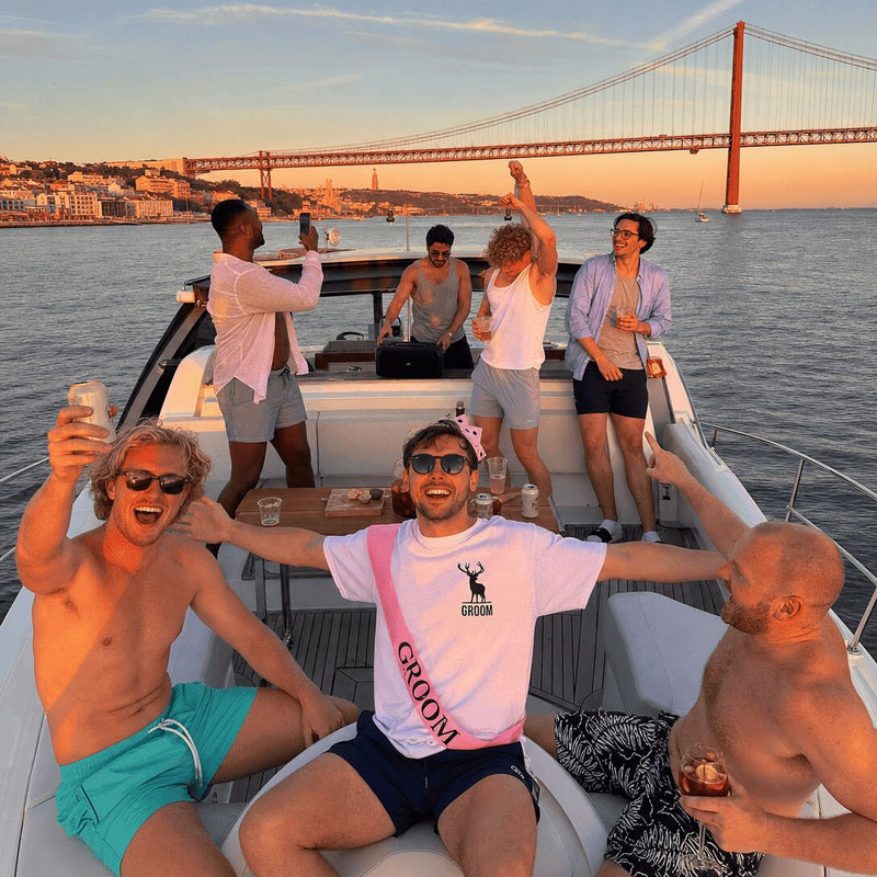 boat party tagus river